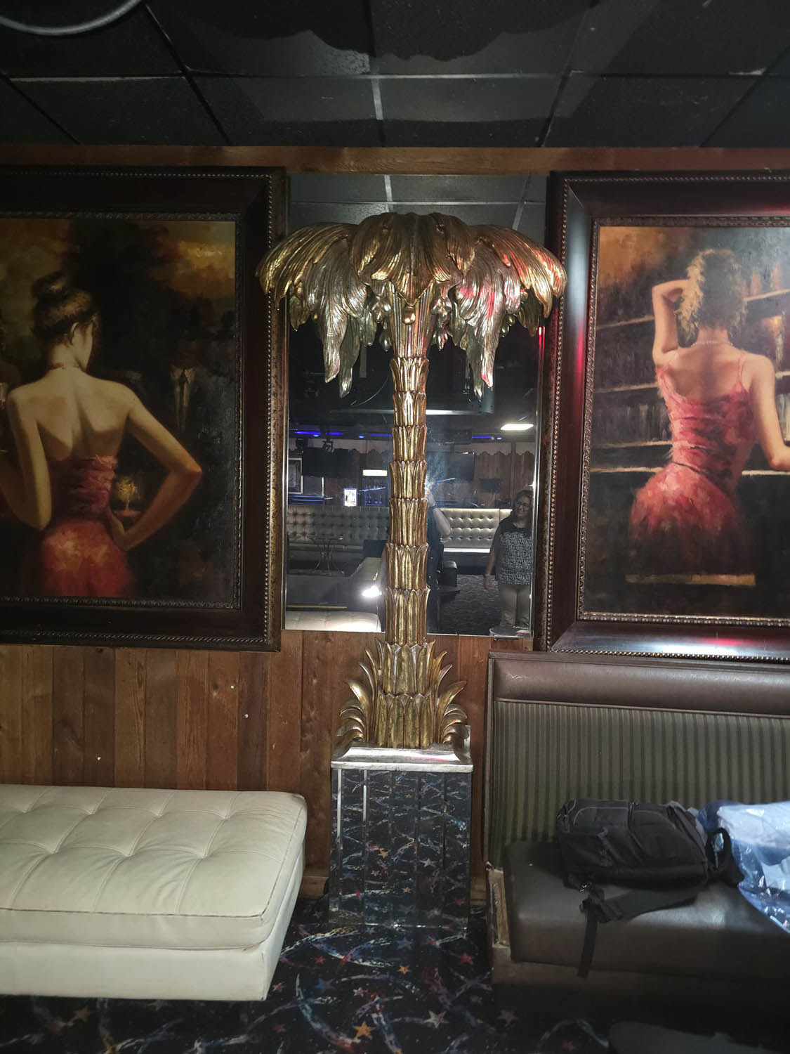 Pair of Oversized Gold Palm Tree Light Sculptures with Pedestals - Image 2
